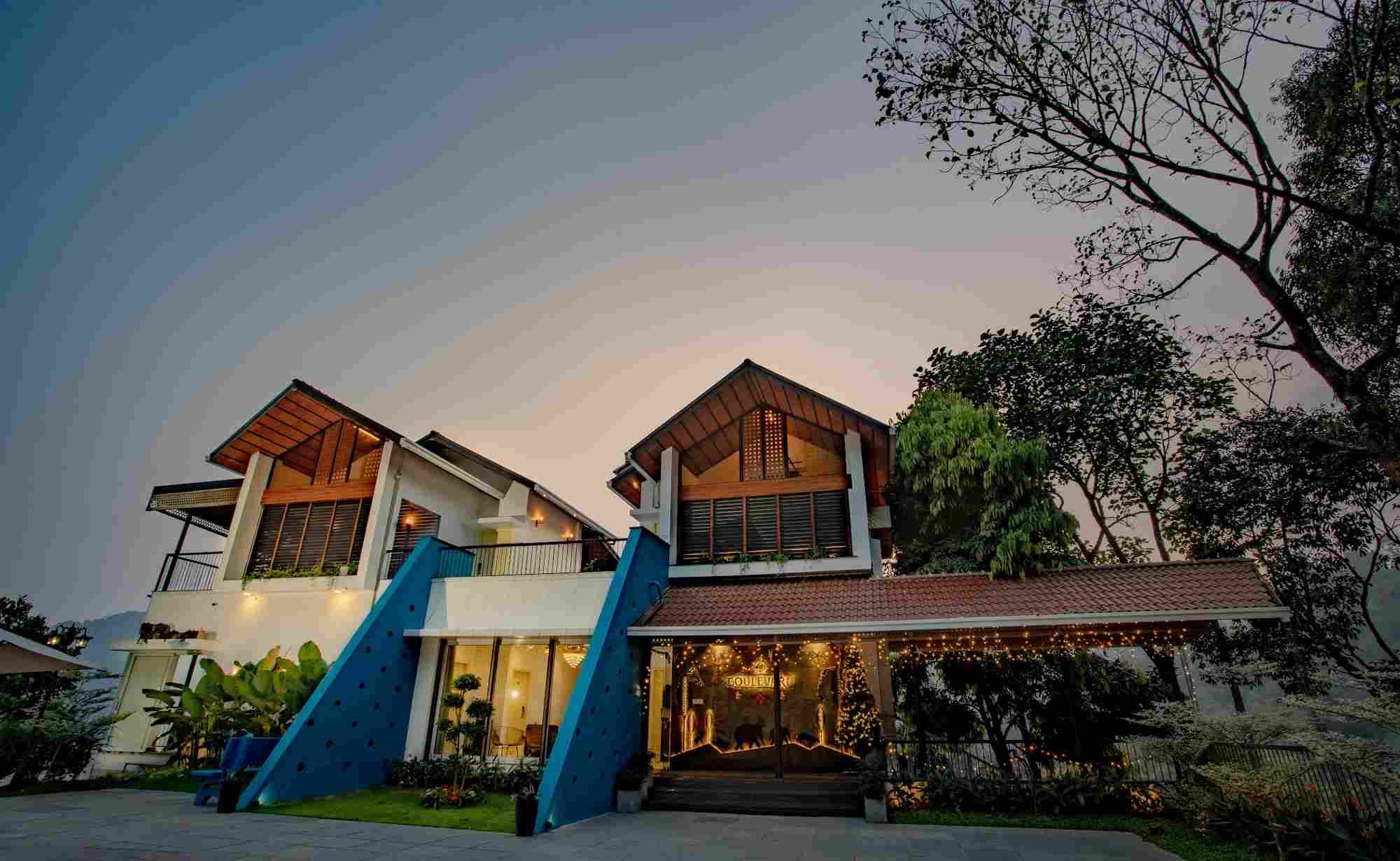 Lavish Comfort, Exquisite Decor and Stunning Views